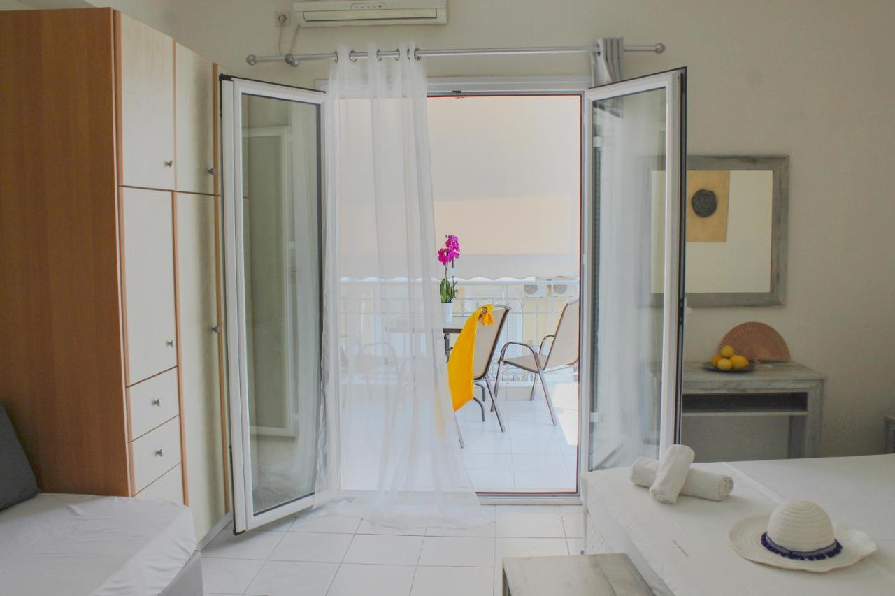 Iason Apartments ルトラ・エディプソス エクステリア 写真