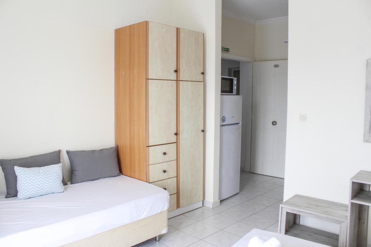 Iason Apartments ルトラ・エディプソス エクステリア 写真